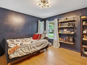6405  Glennox Lane , Dallas Texas 75214
