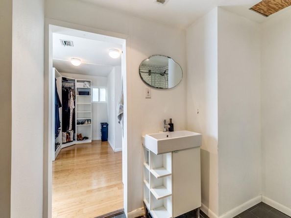 6823 E Grand Avenue , Dallas Texas 75223