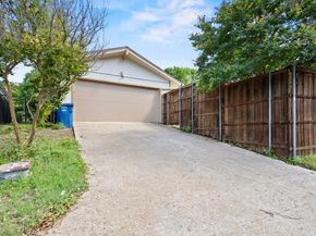 10528  Swallow Lane , Dallas Texas 75218