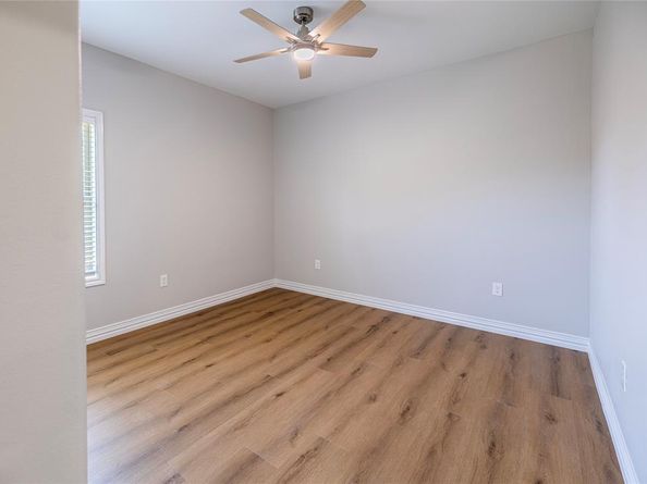 2902  Bluffview Drive , Garland Texas 75043