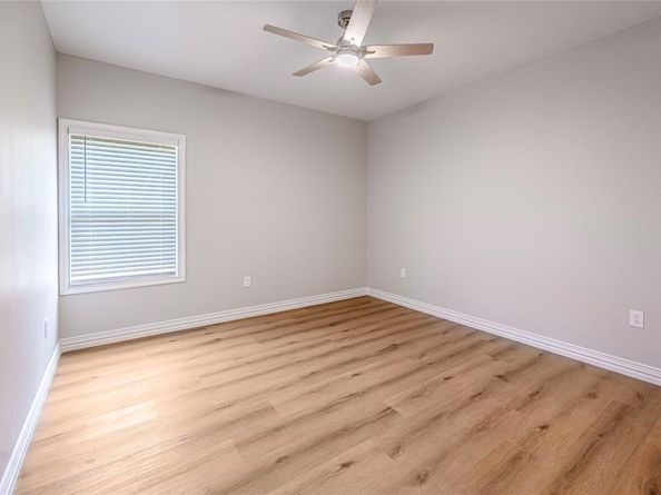 2902  Bluffview Drive , Garland Texas 75043