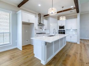 2902  Bluffview Drive , Garland Texas 75043