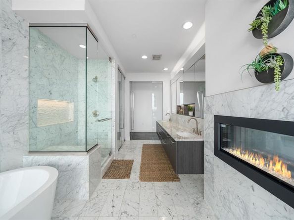 Undisclosed Address #21011538, Dallas Texas 75201
