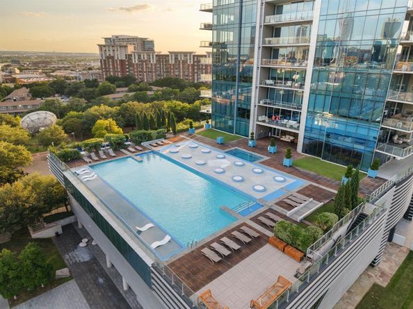 Undisclosed Address #21011538, Dallas Texas 75201