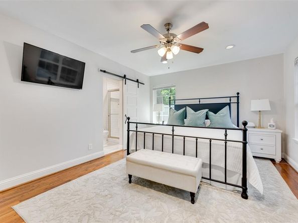 9869  Kingsman Drive , Dallas Texas 75228