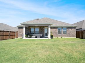2911  Linden Street , Celina Texas 75009
