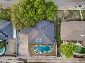 6826  Town Bluff Drive , Dallas Texas 75248