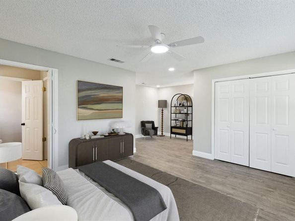 1402  Sonora Court , Arlington Texas 76012
