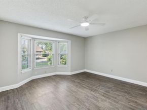1402  Sonora Court , Arlington Texas 76012