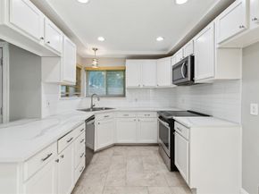 1402  Sonora Court , Arlington Texas 76012
