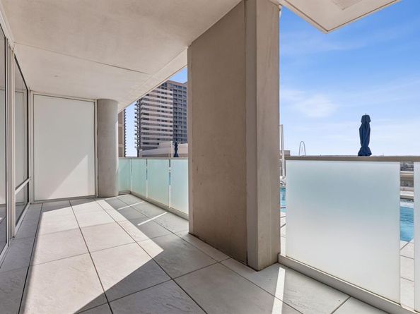 2408  Victory Park Lane  741, Dallas Texas 75219