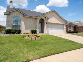 8963  Rushing River Drive , Fort Worth Texas 76118