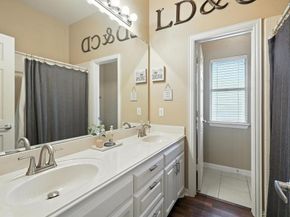 5725  Almond Lane , Fort Worth Texas 76244