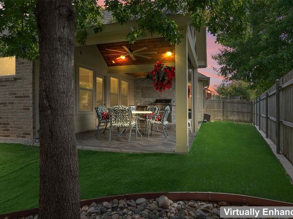 708  Water Garden Circle , Little Elm Texas 75068