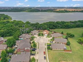 708  Water Garden Circle , Little Elm Texas 75068
