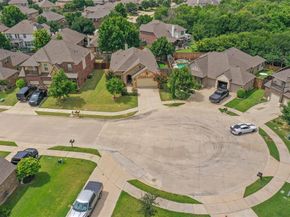 708  Water Garden Circle , Little Elm Texas 75068