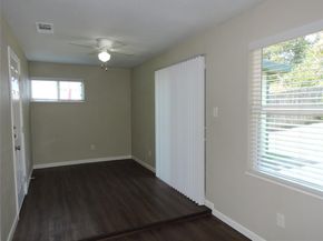 11927  Hoblitzelle Drive , Dallas Texas 75243