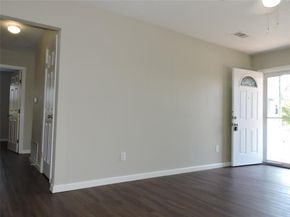 11927  Hoblitzelle Drive , Dallas Texas 75243