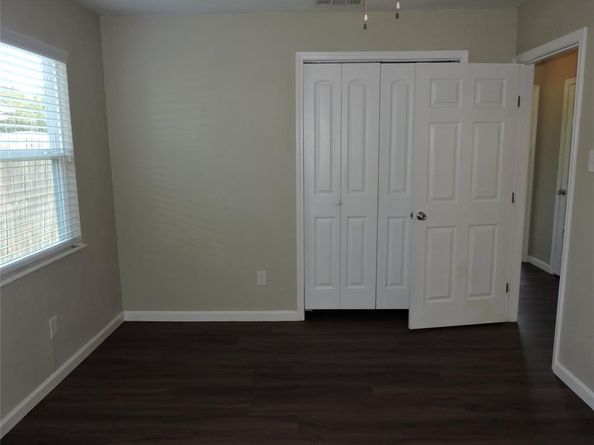 11927  Hoblitzelle Drive , Dallas Texas 75243