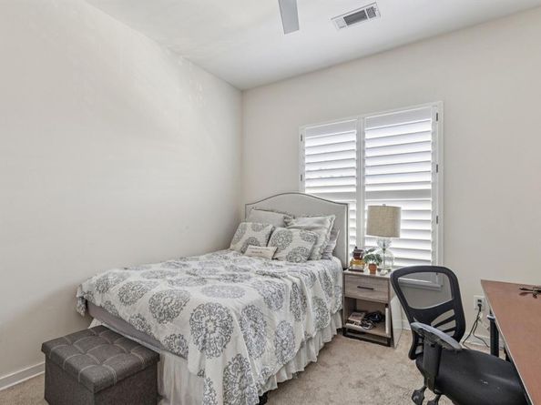 2950  Mckinney Avenue  424, Dallas Texas 75204