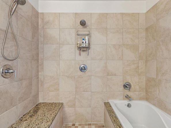 2950  Mckinney Avenue  424, Dallas Texas 75204