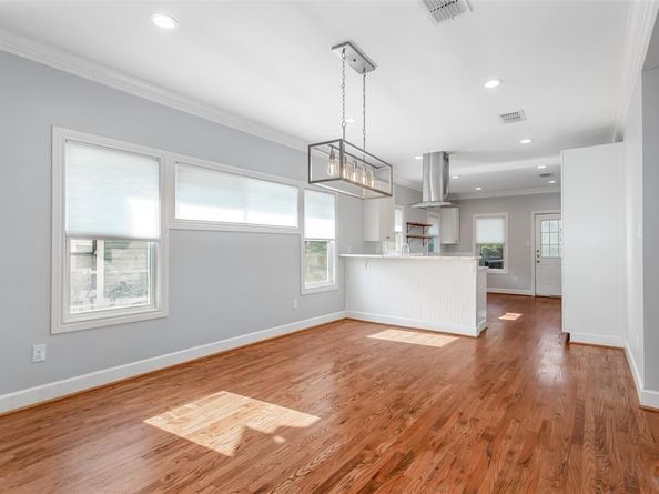 5327  Worth Street , Dallas Texas 75214