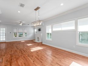 5327  Worth Street , Dallas Texas 75214