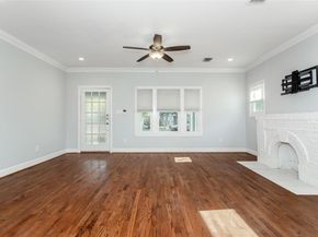 5327  Worth Street , Dallas Texas 75214