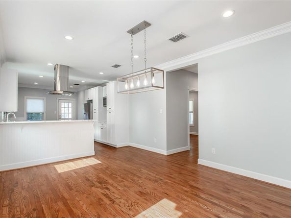 5327  Worth Street , Dallas Texas 75214