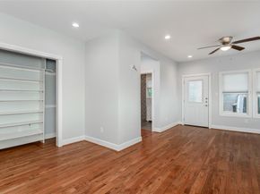 5327  Worth Street , Dallas Texas 75214