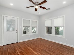 5327  Worth Street , Dallas Texas 75214