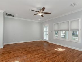 5327  Worth Street , Dallas Texas 75214