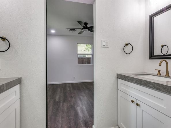 2817  Andrea Lane , Dallas Texas 75228