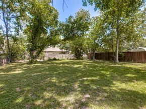 2817  Andrea Lane , Dallas Texas 75228