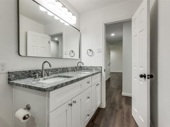 2817  Andrea Lane , Dallas Texas 75228