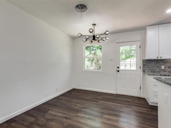 2817  Andrea Lane , Dallas Texas 75228