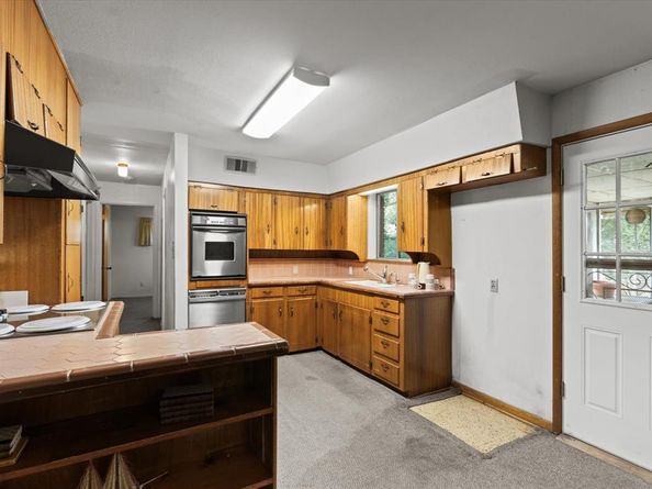 613  Cambridge Drive , Irving Texas 75061