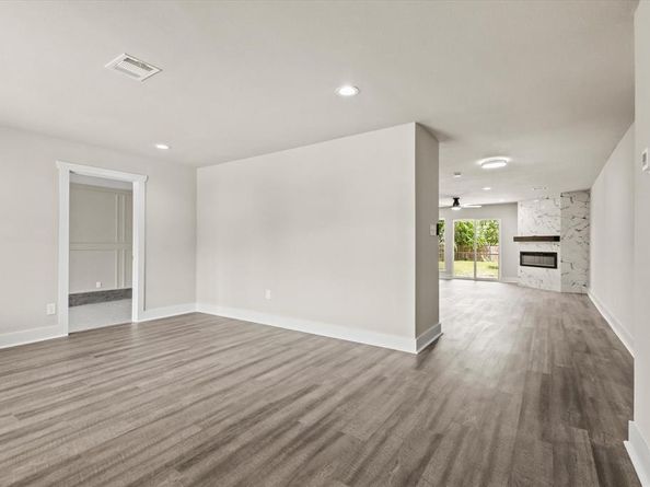 5629  Maceo Lane , Fort Worth Texas 76112