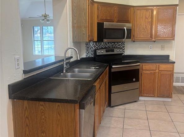 6805  Towerwood Drive , Arlington Texas 76001