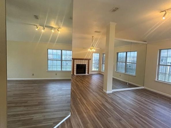 6805  Towerwood Drive , Arlington Texas 76001