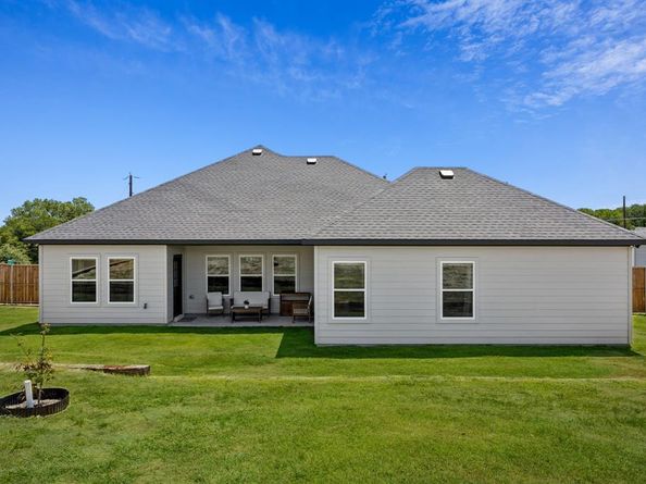 7411  Linda Lane , Dallas Texas 75241