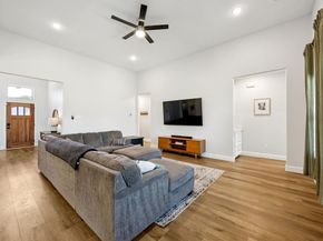 7411  Linda Lane , Dallas Texas 75241