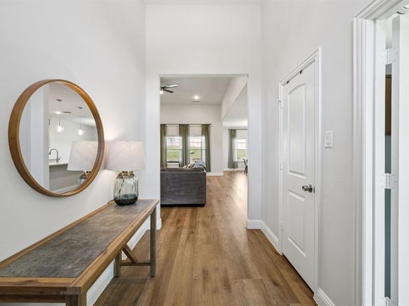 7411  Linda Lane , Dallas Texas 75241