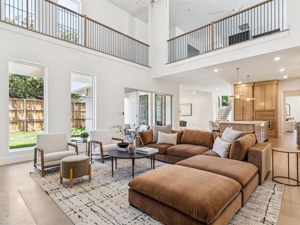 6402  Kenwood Avenue , Dallas Texas 75214