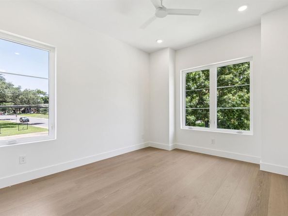 6402  Kenwood Avenue , Dallas Texas 75214