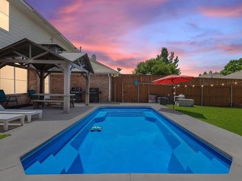 2841  Tangleglen Drive 
