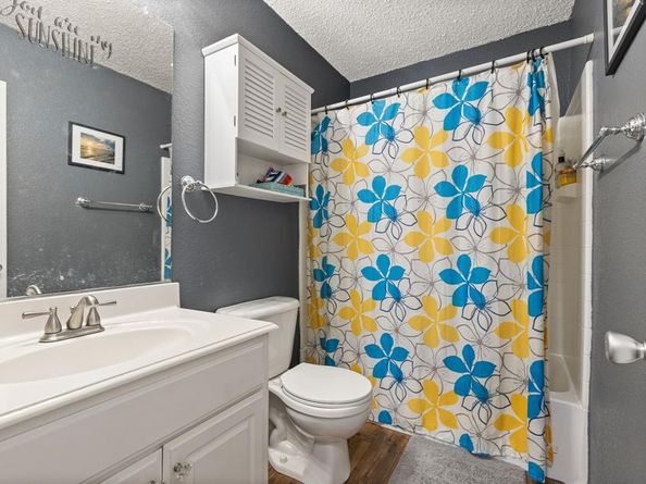 2841  Tangleglen Drive , Rockwall Texas 75032