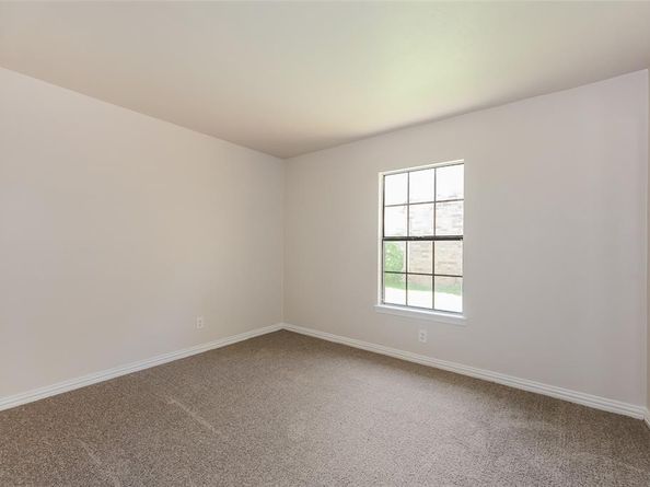 2505  Edinburgh Street , Arlington Texas 76018