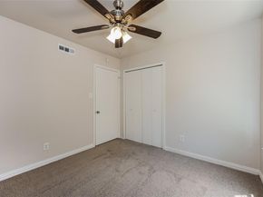 2505  Edinburgh Street , Arlington Texas 76018
