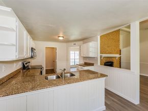 2505  Edinburgh Street , Arlington Texas 76018